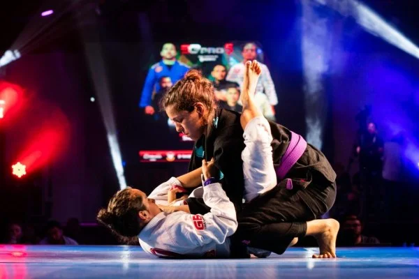 women judo competition match